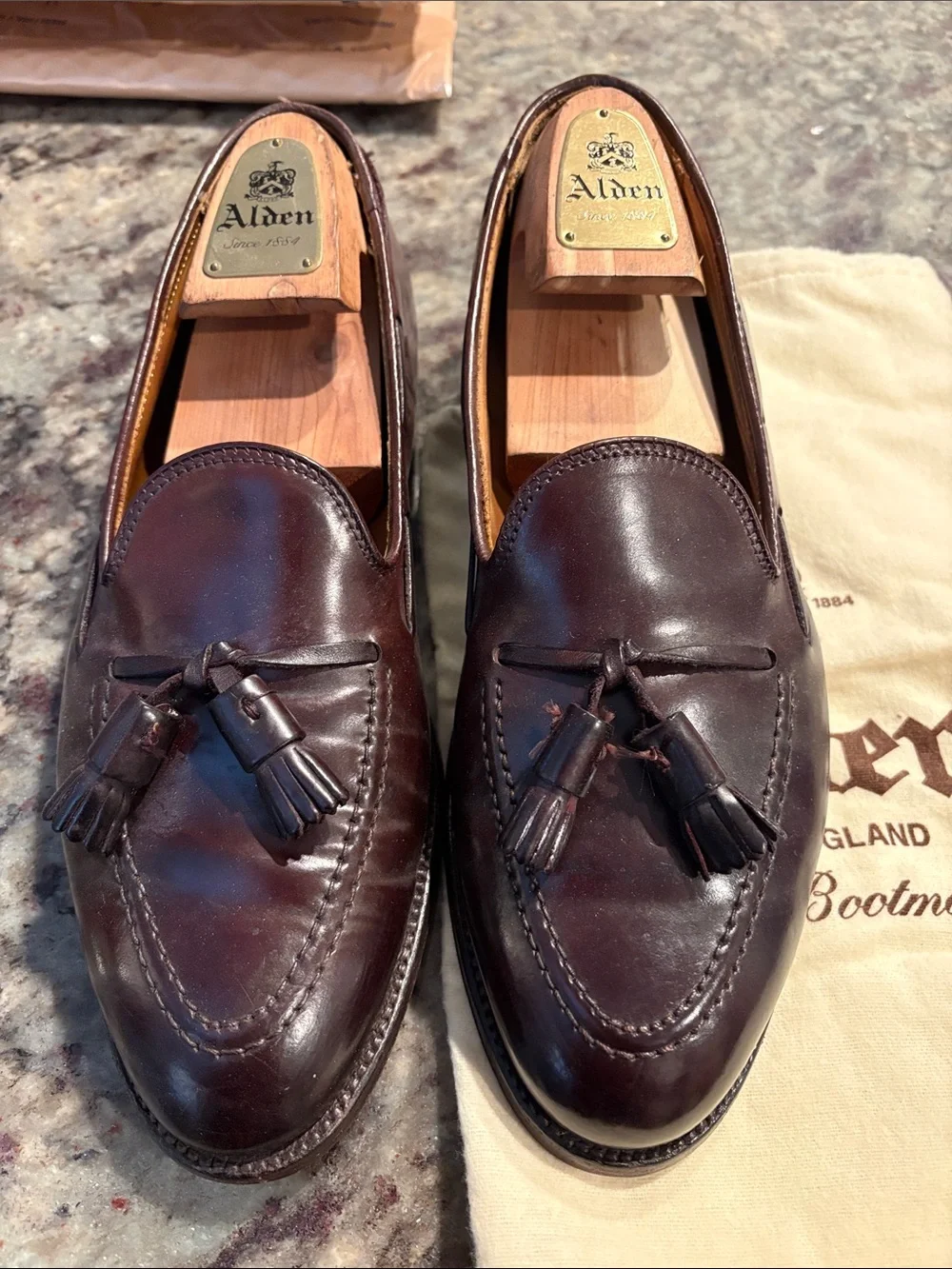 Alden Men’s Tassel Loafers in Burgundy Brown
